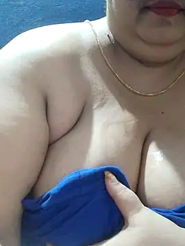 tamilthanushri's Live XXX Chat