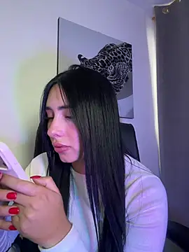 แชท XXX สดของ isabella_jade