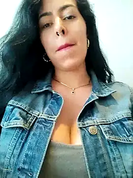 Luianna's Live XXX Chat