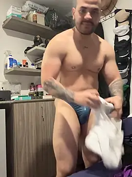 Pertunjukan Kamera Web Axel_Dominus