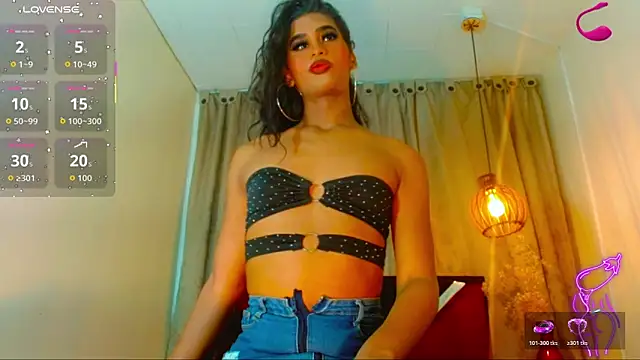 katha_Crawford Webcam Show