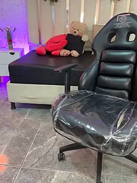 kaelwolf_tay webkamerás műsora