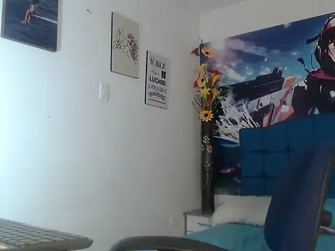 Ailanys_Miller Pertunjukan Webcam