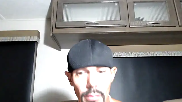 Živý XXX chat ThickD2C