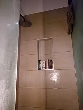 IceFoxy's Live XXX Chat