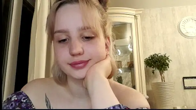 ProMilly লাইভ XXX চ্যাট