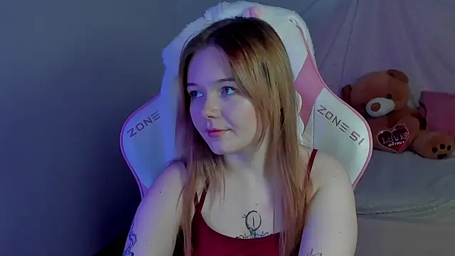 ElinaVale's Live XXX Chat