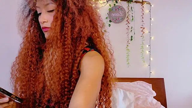 Ajua__Uva Chat XXX live