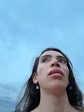 sisterhong's Live XXX Chat