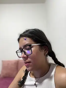 Mila_Morgan Live XXX-Chat