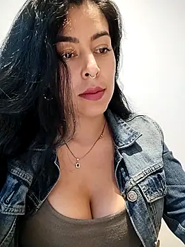 Luianna's Live XXX Chat