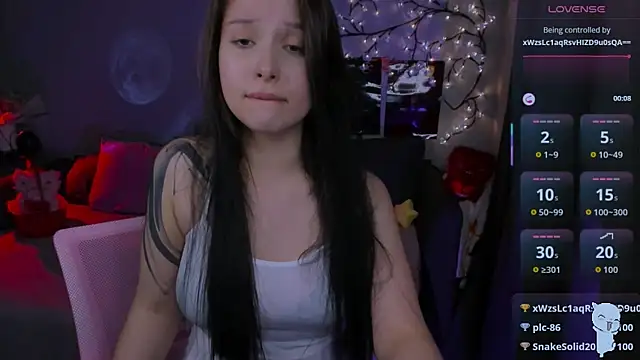 SoftyMooon Chat XXX live