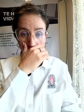 Valentina--1 Chat XXX in diretta