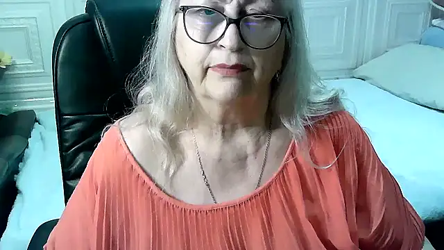 LolkaAlyss: вебкам-шоу