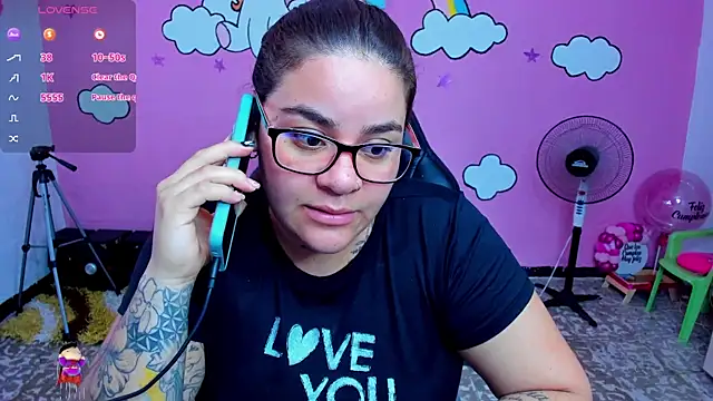 Онлайн чат XXX Sharon_hils