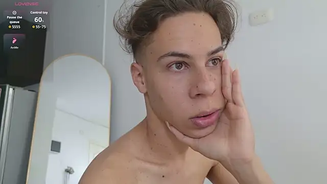 grey___27 Pertunjukan Webcam