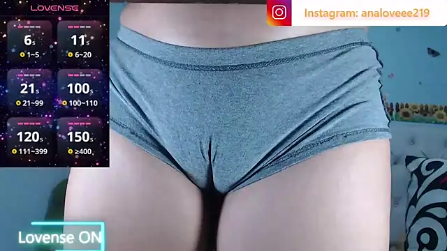 ana_studio's Live XXX Chat