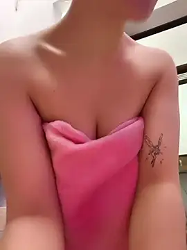 Victoria_Beaumont Adlı Modelin Canlı XXX Sohbeti