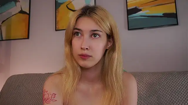 Chatroom XXX en direct de AngelicRice