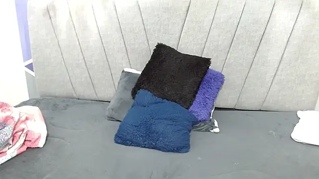 luna_merien Live XXX chat