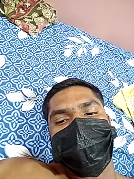 Darkintrovert Show Webcam