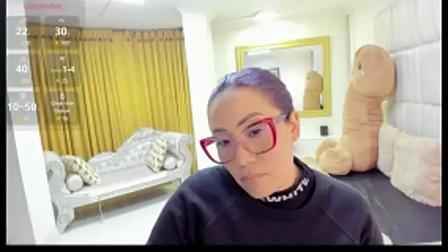 Chat +18 de gaby_trent ao vivo