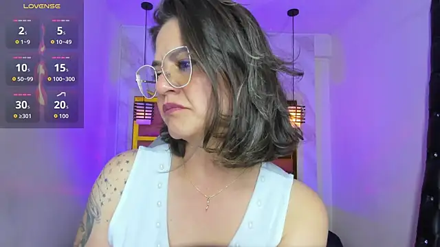 Luciifeer_: онлайн-секс-чат