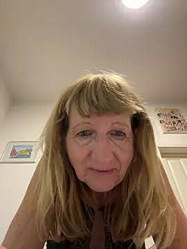 MatureKim Webcam Show