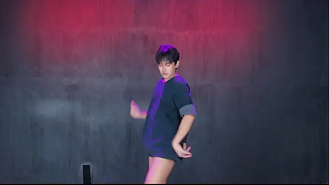 Queen-Vibe Obrolan Langsung XXX