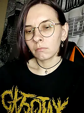 XXX chat uživo modela Aashikalaa