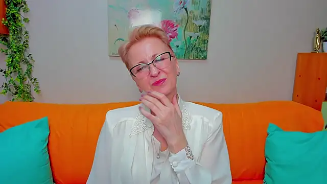 دردشة iamyourdream89 الجنسية المباشرة