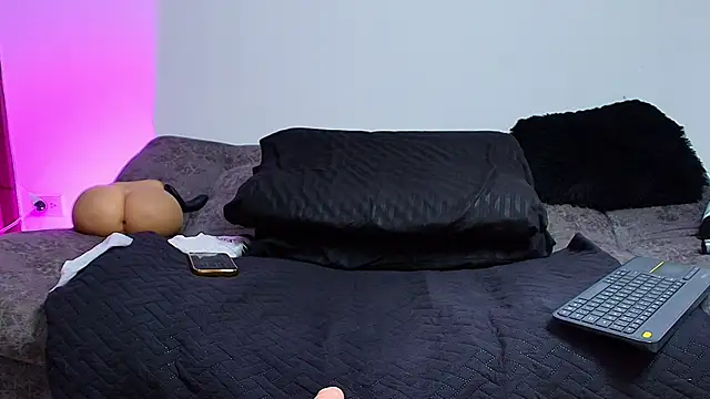 BrayaanFit's Live XXX Chat