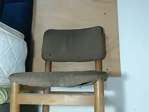 Thomson-black1 webkamerás műsora