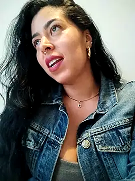 Luianna 라이브 XXX 채팅