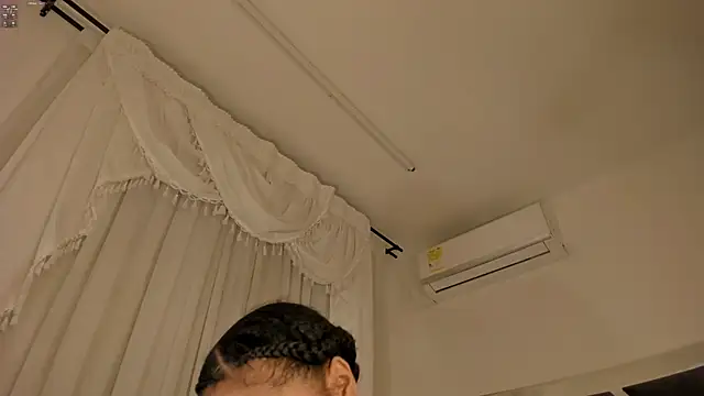 Samanntha_RoseのライブXXXチャット