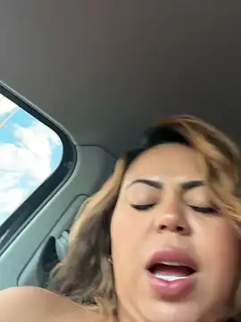 lariic Live XXX-chat