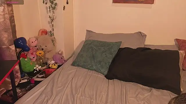 GaiaJoness Live XXX-chat