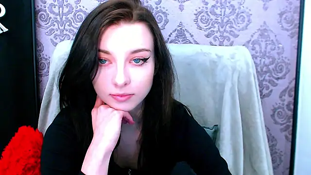 Chatroom XXX en direct de DominantLuna