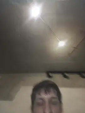 Krasav4ik4ik 网络视讯表演