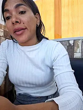 Doll_Loren: απευθείας συνομιλία ΧΧΧ