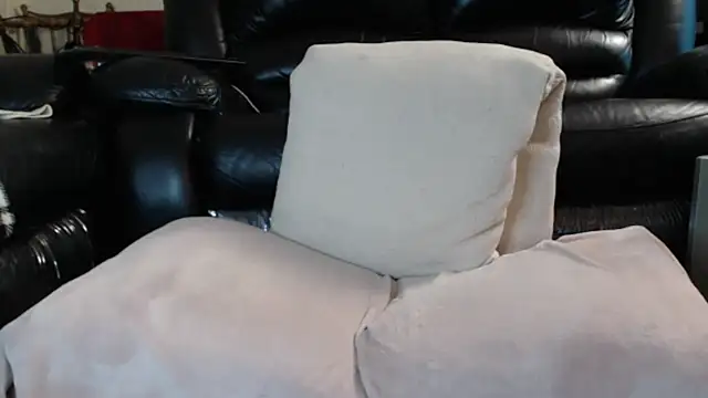 Juicy_Julie469's Webcam Show