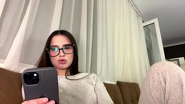 LunaTune Webcam Show