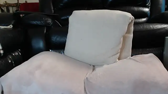 Juicy_Julie469 Live XXX-Chat