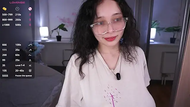 Chat XXX ao vivo de HannaHayles