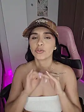 heyshaa Live XXX Chat