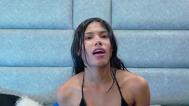 EsmeraldaBlake's Live XXX Chat