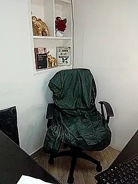 jaade_doll Chat XXX in diretta