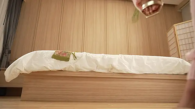 Онлайн чат XXX LIttle_Rina_