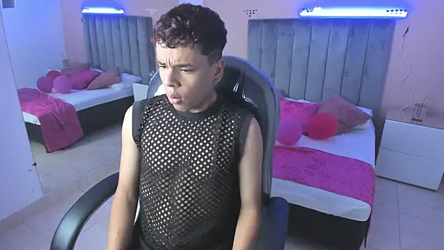 Xavier_Fox___ 라이브 XXX 채팅