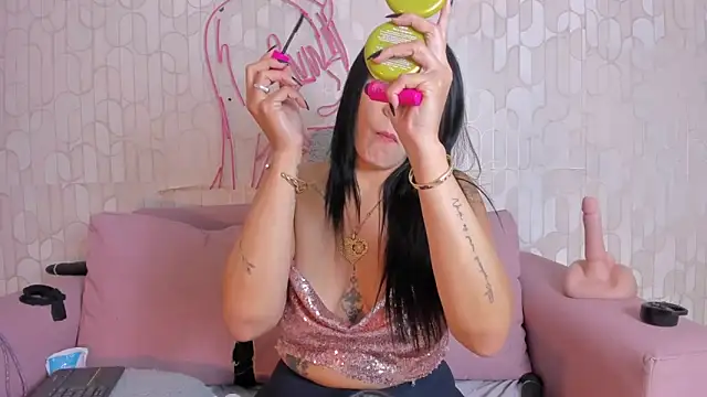 แชท XXX สดของ alanismorgan